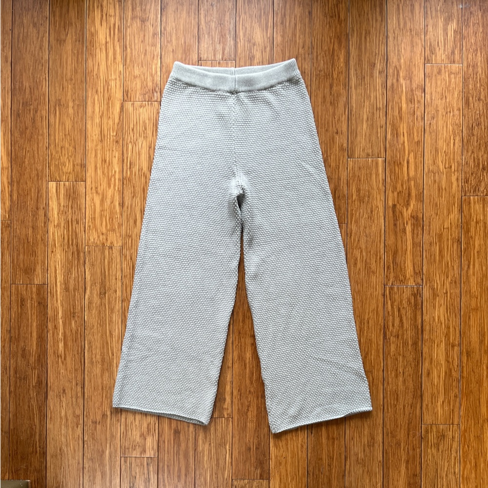 Free people wide leg cropped knit pant.